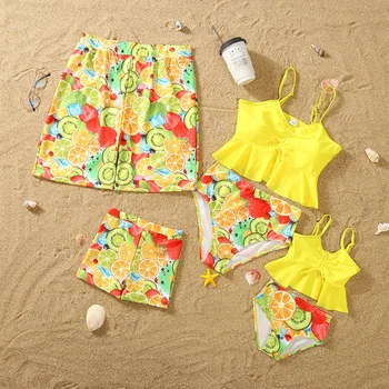 Новая одежда для родителей и детей для летнего отдыха на море с гофрированным подолом и принтом тропических фруктов, подходящие для семьи купальники, семейный стиль